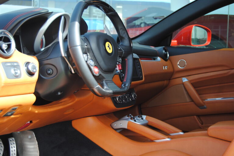 ferrari-ff-7