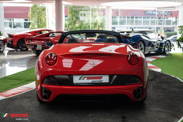 Ferrari California (4)