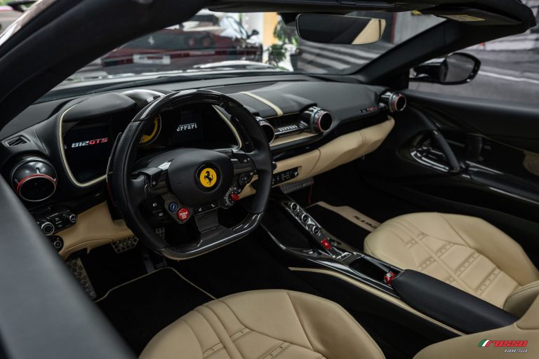 Ferrari 812 GTS_Interior (4)