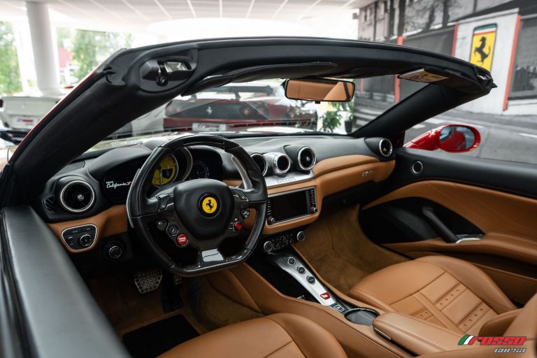 Ferrari California T_Interior (1)