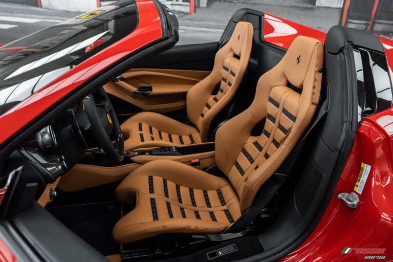 Ferrari F8 Spider_Interior (2)